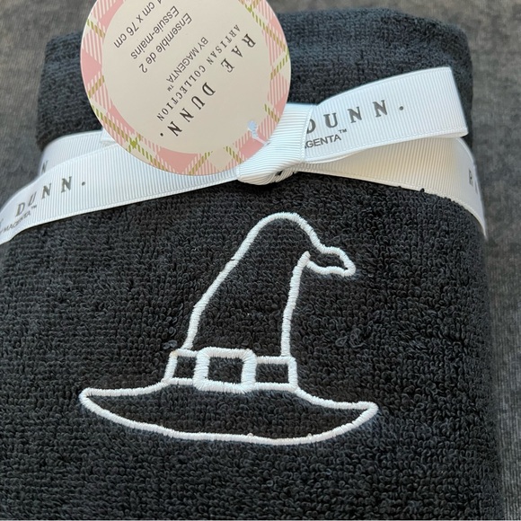 NWT Rae Dunn Embroidered ‘Where My Witches At?’ Hand Towels Set of 2 - Picture 2 of 8